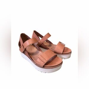 Eileen Fisher Luck Smooth Leather Wedge Sandal Brown Size 8.5